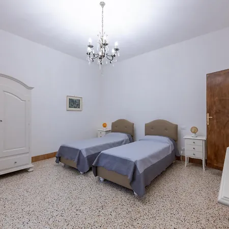 Tatil Evi La Vecchia Cantina Guzzardi *