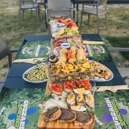 La Vecchia Cantina Guzzardi ラーリ